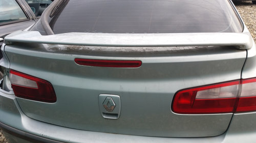 Emblema spate Renault Laguna 2 2001 berl