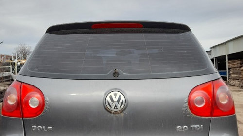 Emblema spate Volkswagen Golf 5 2004 Hat