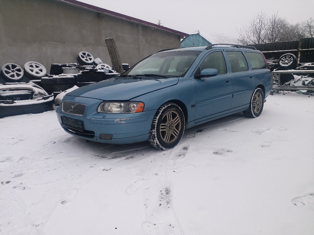 Emblema spate Volvo V70 2006 Break 2.4