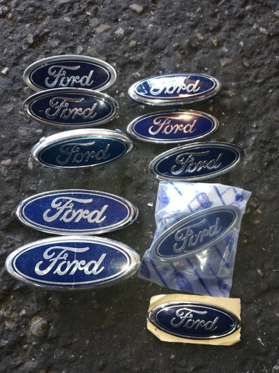 Embleme ford diferite dimensiuni