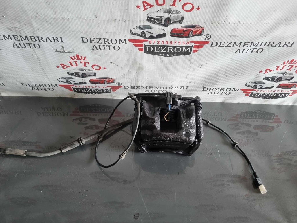 Etrier dreapta fata complet MERCEDES-BENZ Clasa B (W246) 2.1 CDI 170 cai cod A0004217081