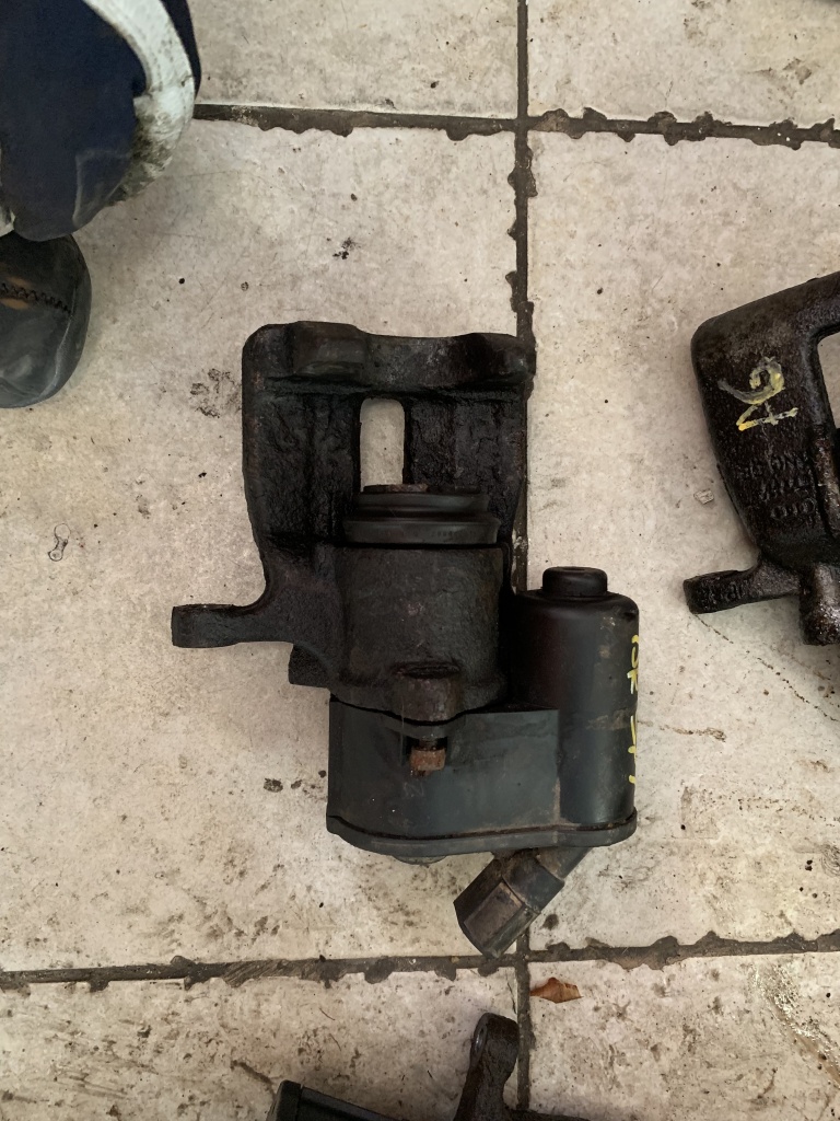 Etrier dreapta spate Audi A6 4F 2007