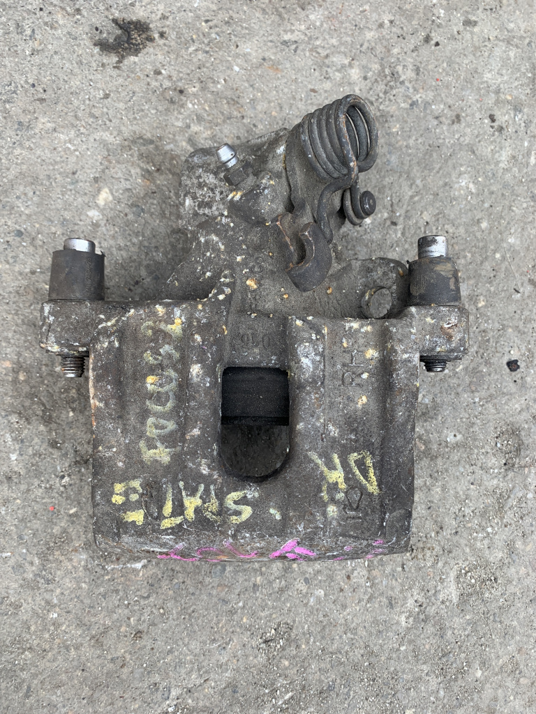 Etrier dreapta spate Ford focus 2 1,6 Tdci