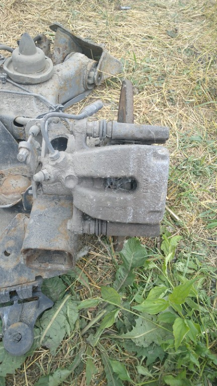 Etrier Dreapta Spate : Renault Megane 2 Break an Fab 2007