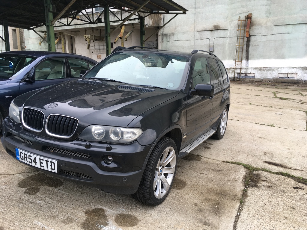 Etrier frana dreapta fata BMW X5 E53 200