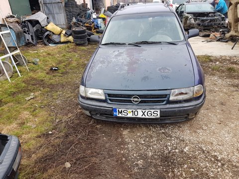 Etrier frana stanga fata Opel Astra F 1997 CARAVAN 1.6
