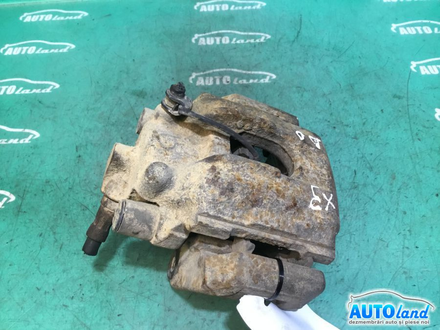 Etrier Spate Dreapta BMW X3 E83 2004