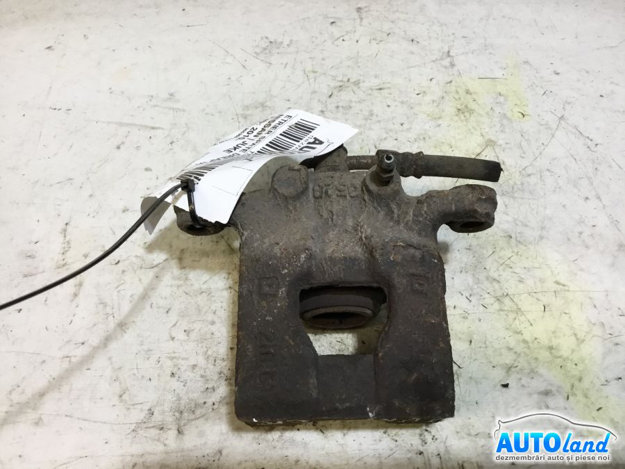 Etrier Spate Dreapta Nissan JUKE 2010