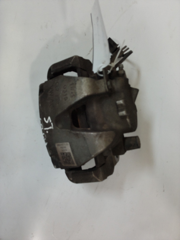 Etrier stanga fata Audi cod piesa 8w05dh
