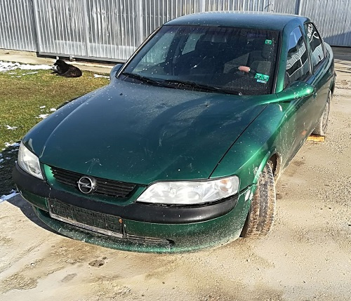 ETRIER STANGA FATA OPEL VECTRA B 1.6 FAB