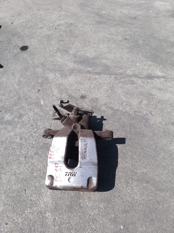 Etrier stanga spate renault megane 3