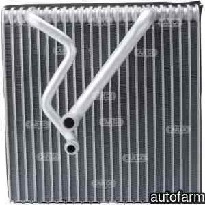 Evaporator / Vaporizator aer conditionat AUDI A3 Sportback 8PA Producator THERMOTEC KTT150018