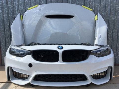 Față completă BMW M4 GTS