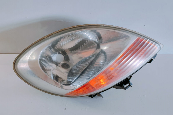 Far Dreapta 8200150617 Renault Kangoo [facelift] [2003 - 2009]