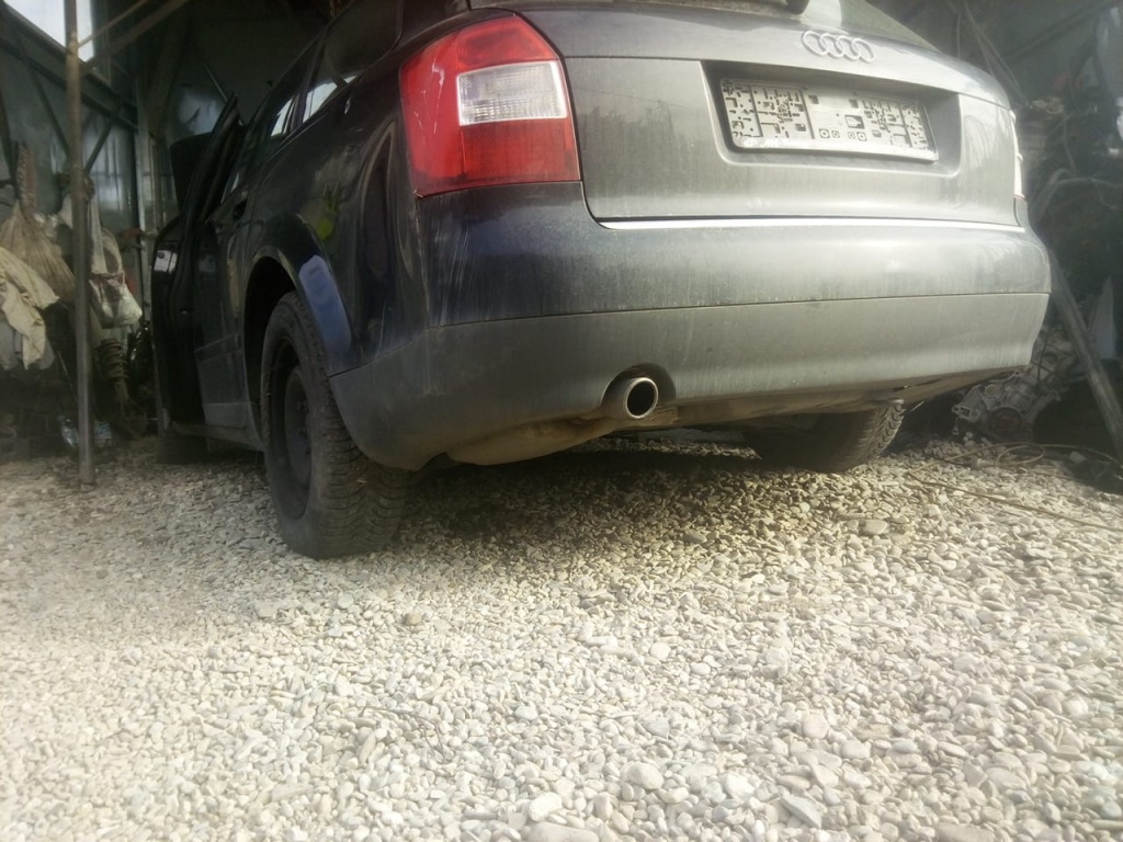 Far dreapta Audi A4 B6 2003 B6 Tdi