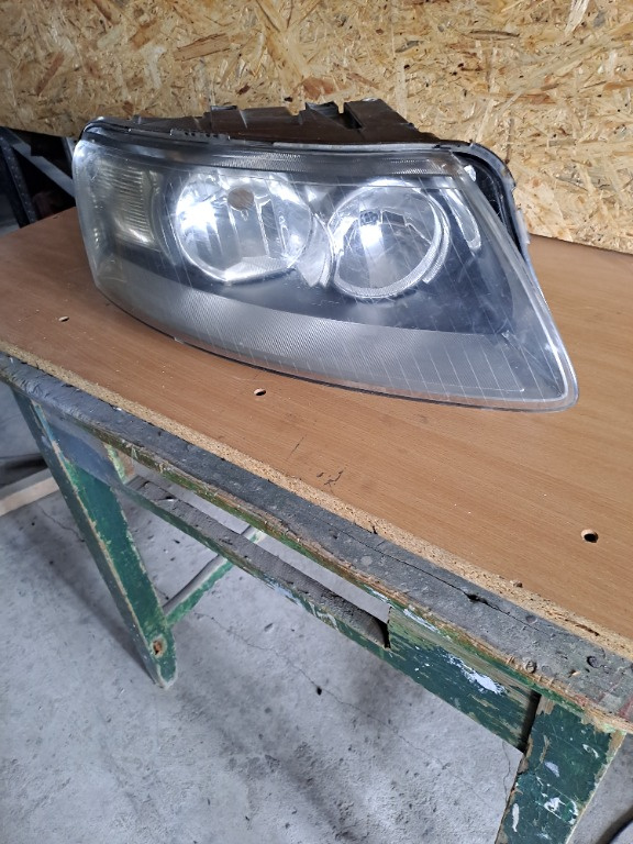 Far dreapta Audi A6 C6 original an 2004-2008