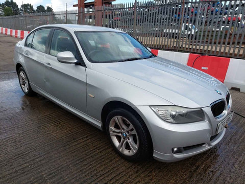 Far dreapta BMW E90 2011 limuzina 2.0i N43B20B