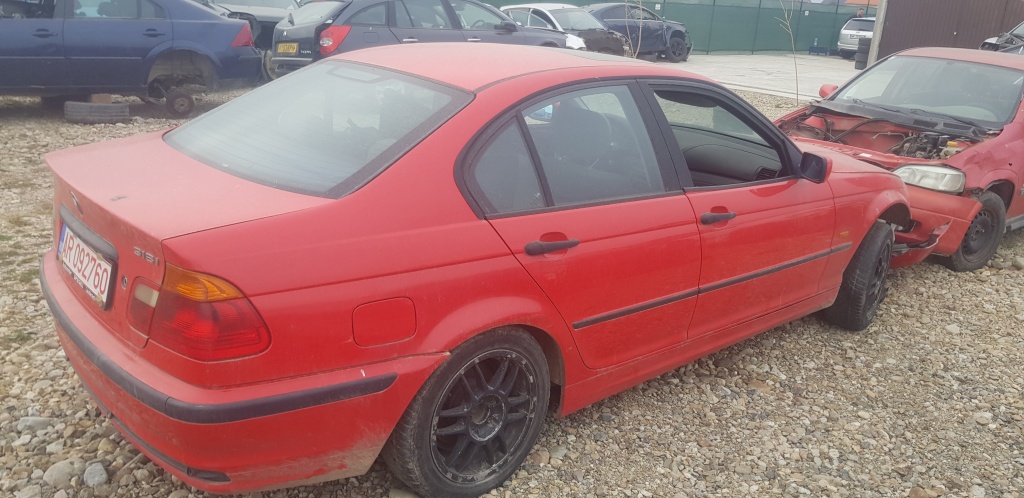Far dreapta BMW Seria 3 Compact E46 1999 Berlina 1.8