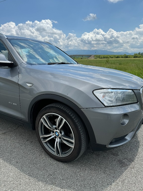 Far dreapta BMW X3 F25 din 2012 Halogen
