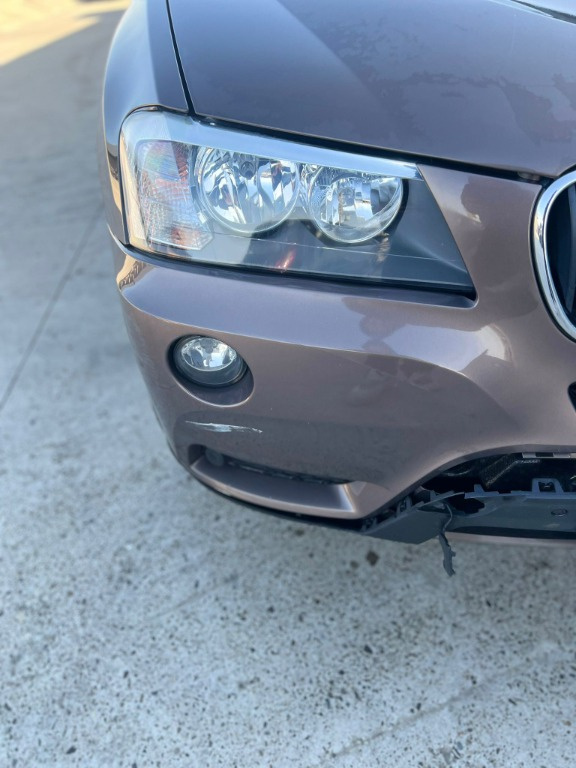 Far dreapta BMW X3 F25