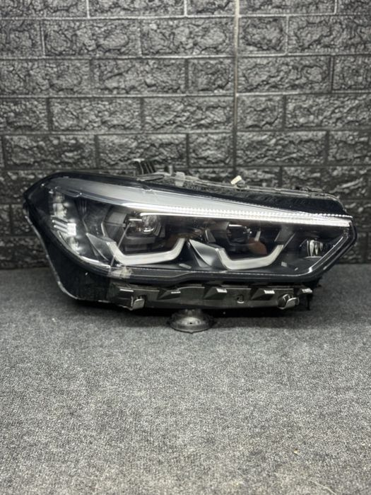 Far dreapta Bmw X5 G05 Led adaptive