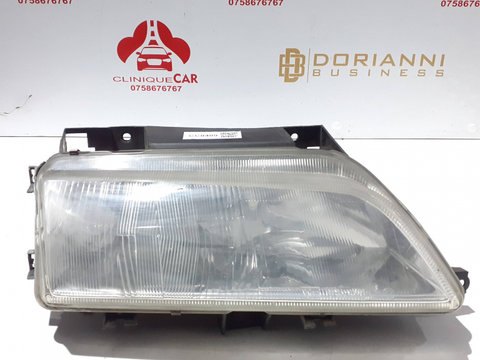 Far dreapta Citroen Xantia 1999 88205034