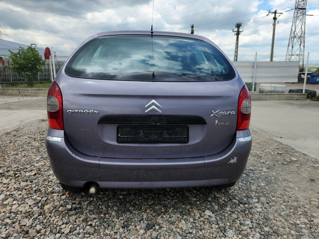 Far dreapta Citroen Xsara Picasso 2006 H