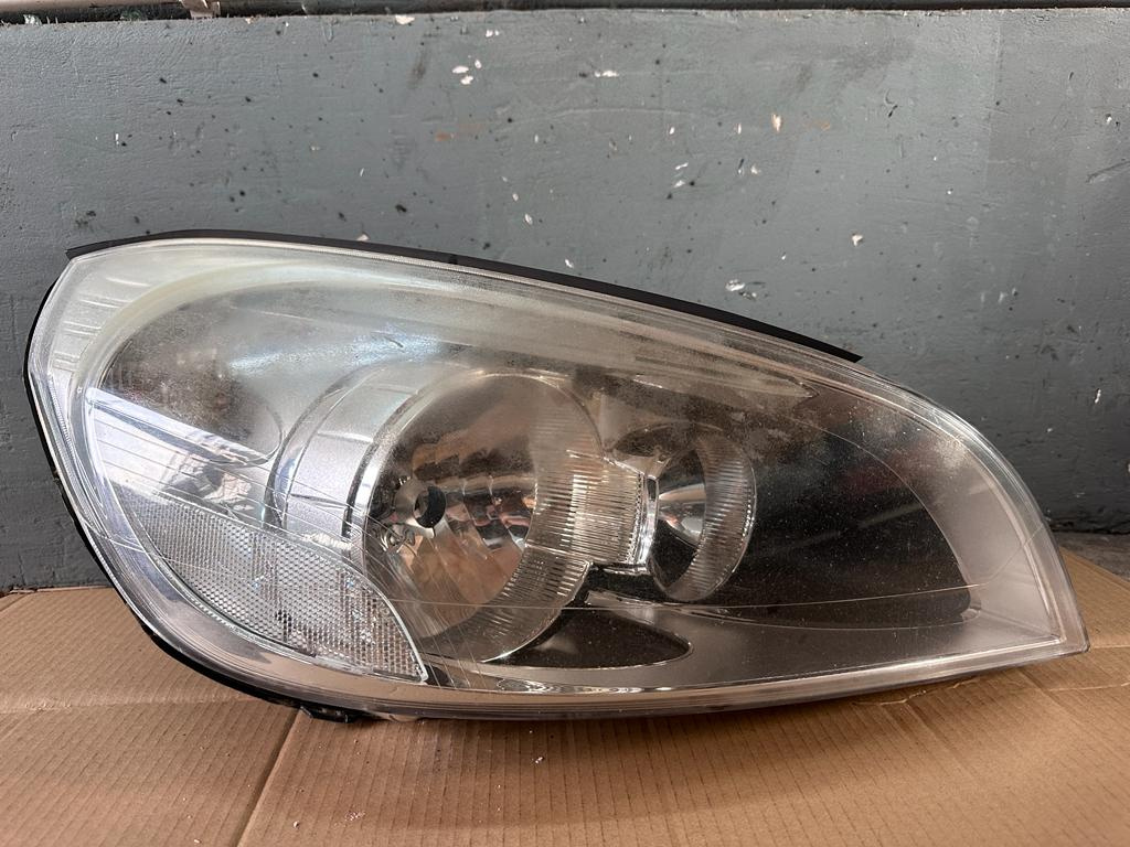 Far dreapta cu halogen Volvo V60 S60 31383067