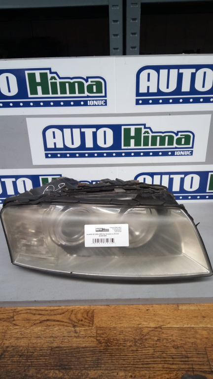 Far dreapta cu Xenon 4E0941004 Audi A8 4E 2002-200
