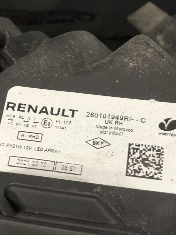 Far Dreapta Dacia Sandero 3 An 2021 Cod 
