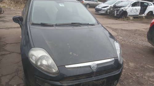 Far dreapta Fiat Punto 2010 COMPACTA 1.3