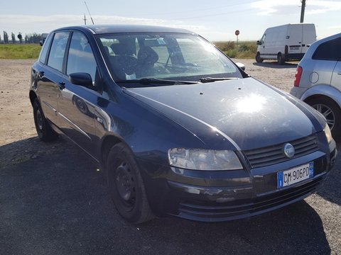 Far dreapta Fiat Stilo - 2003 - hatchback