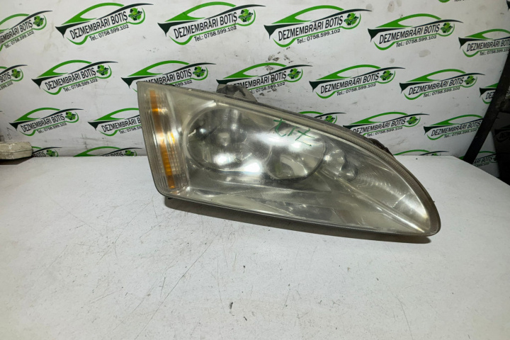 Far dreapta Ford Focus 2 [2004 - 2008] wagon 5-usi 1.6 TDCi MT (90 hp)