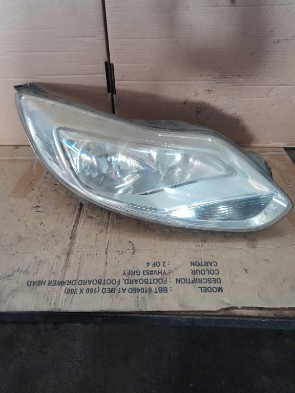 Far dreapta Ford Focus mk3 BM5113W029DK