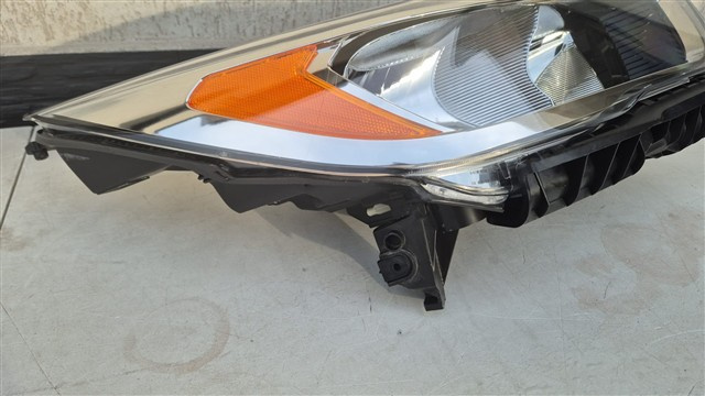 Far dreapta Ford Kuga 2 Facelift Halogen