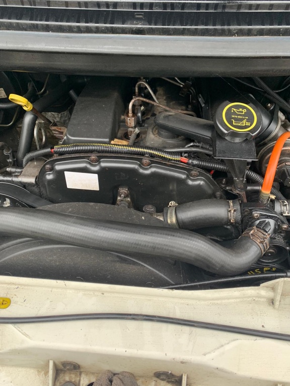 Far dreapta Ford Transit 2004 monovolum 