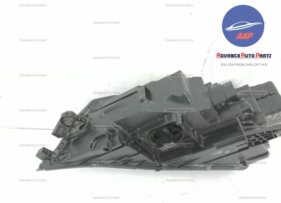 Far dreapta full led original Skoda Octa