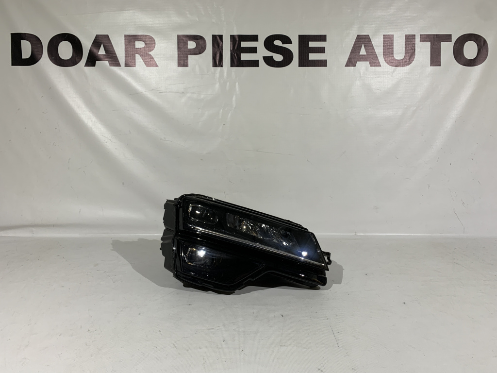 Far dreapta full led Skoda Karoq, 2017, 2018, 2019, 2020, 57B941016B