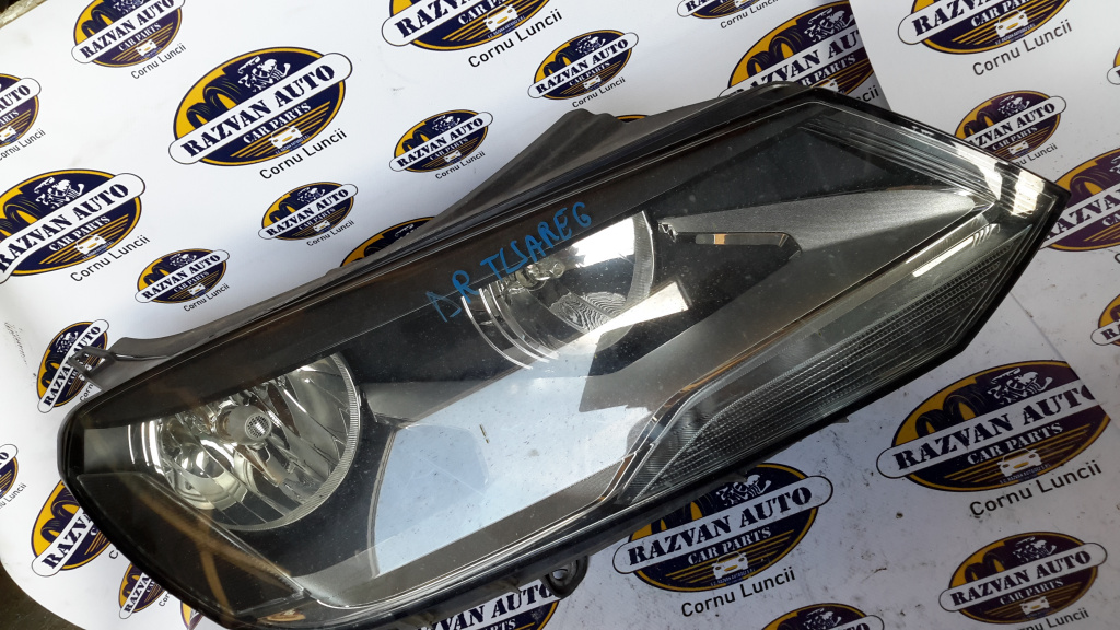 Far Dreapta Halogen Volkswagen Touareg 2011, 7P2941006