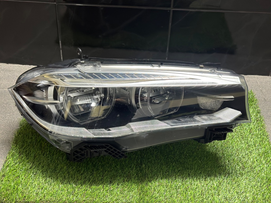 Far dreapta Led Adaptive BMW X5 X6 F15 F16