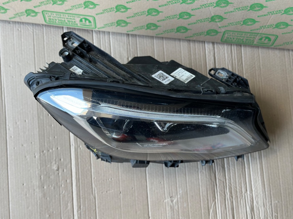 Far dreapta Led Mercedes GLA W156 X156 F