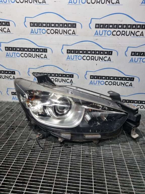 Far Dreapta Mazda CX - 5 2012 - 2015 SUV 4 Usi Xenon