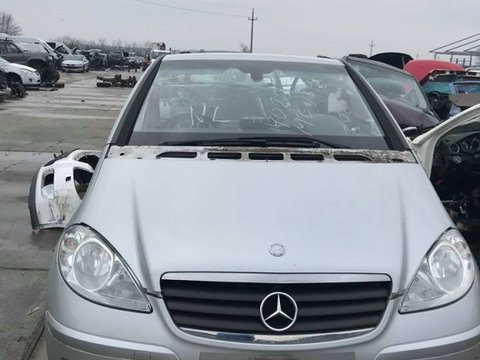 Far dreapta Mercedes A 150 w169 2005