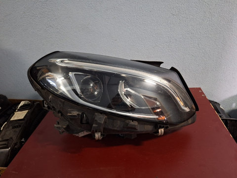 Far dreapta Mercedes B Class w246 LED HIGH PERFORMANCE A 246 906 56 01