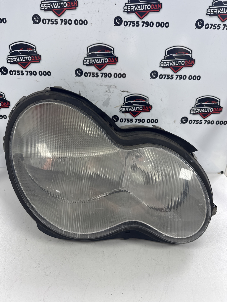 Far dreapta Mercedes-Benz C-Class (2001-2007) [W20