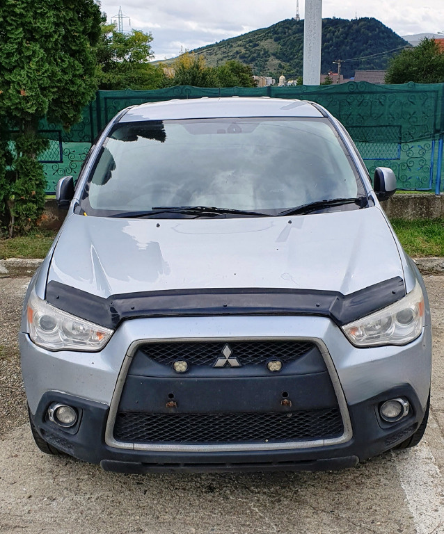 Far dreapta Mitsubishi ASX 2013 jeep 1.8