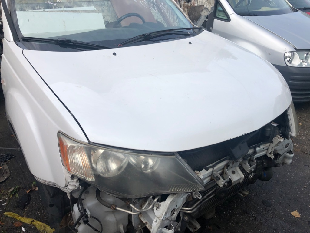 Far dreapta Mitsubishi Outlander an 2008 Europa