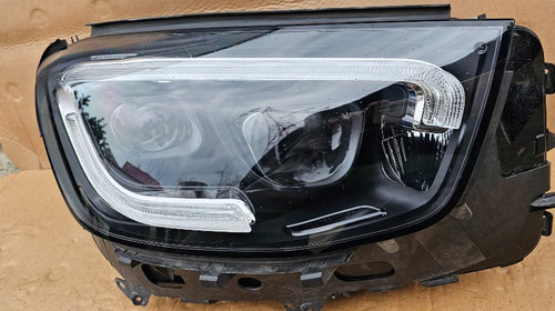 Far Dreapta MultiBeam LED Mercedes GLC X