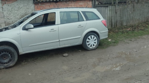 Far dreapta Opel Astra H 2006 Break 1 ,9