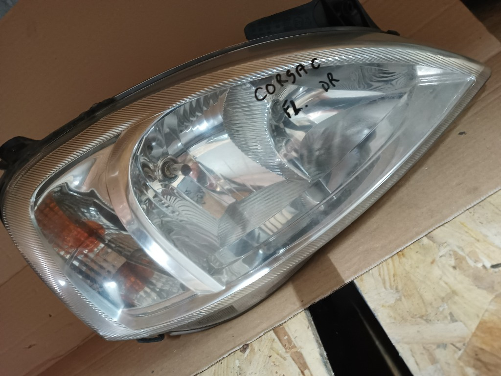 Far dreapta Opel Corsa C Facelift